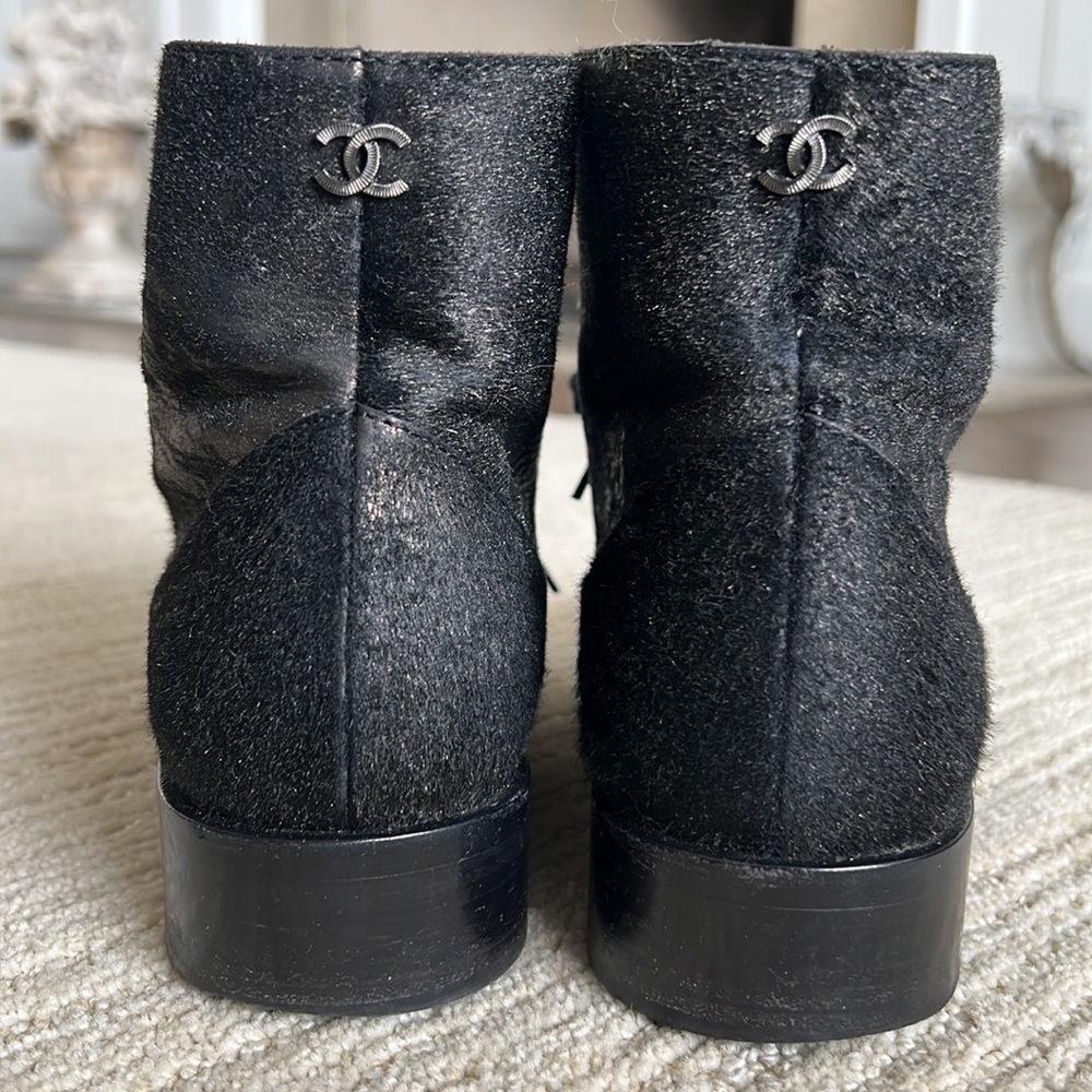 Chanel Black Lace Up Ankle Boots - Picture 4 of 11
